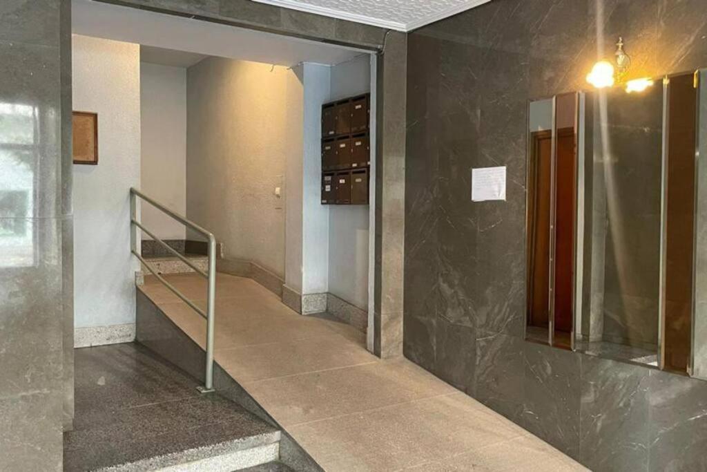 Piso Turistico Avda Del Castillo Apartamento Ponferrada Exterior foto