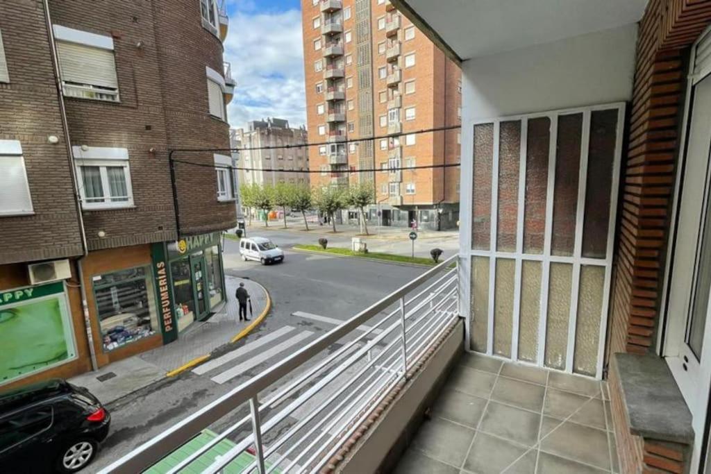 Piso Turistico Avda Del Castillo Apartamento Ponferrada Exterior foto